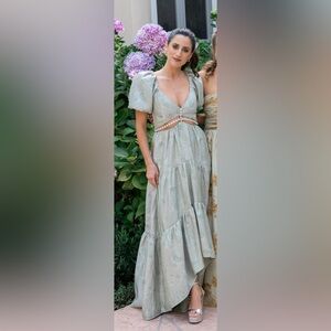 V Chapman - muted green - Perfect condition